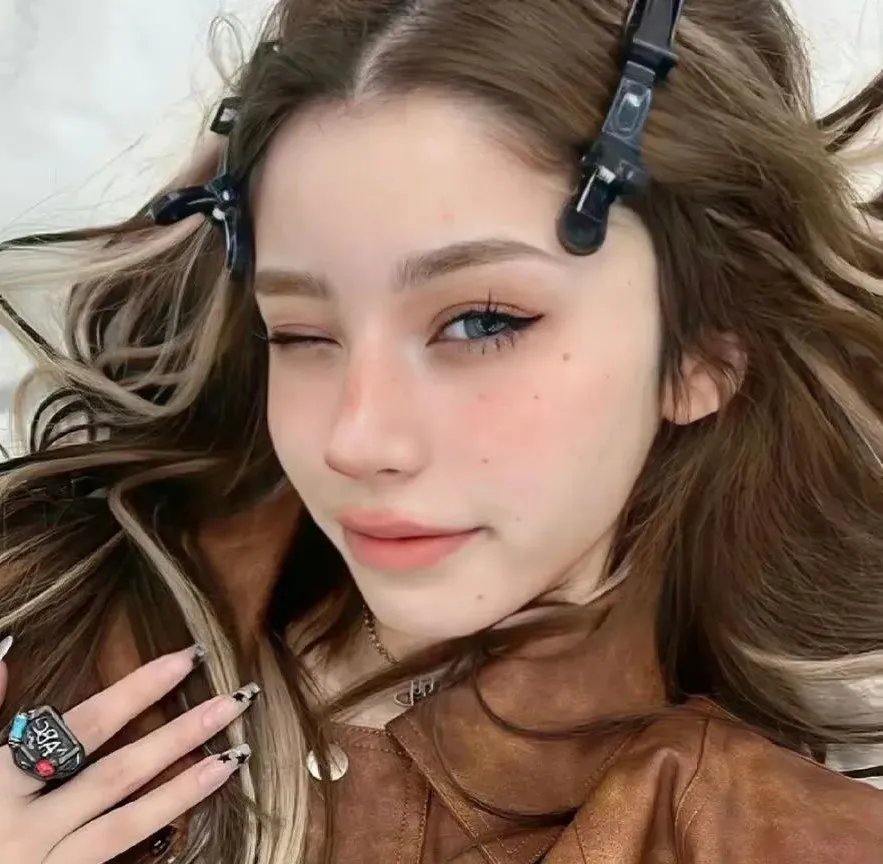 我在异界当乞丐·动态漫